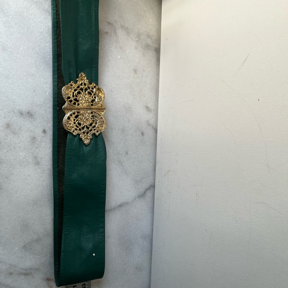 Elegant Teal Belt with Gold Buckle vintage - Picture 6 of 13